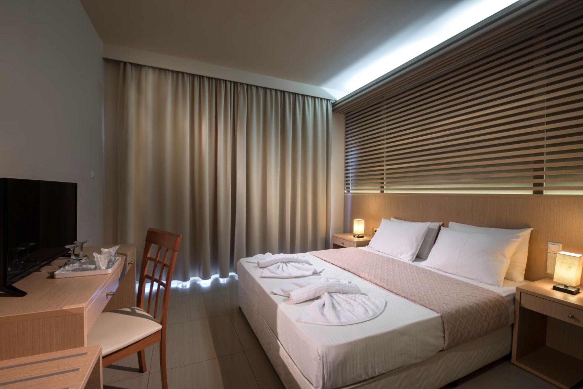 Oasis Beach Hotel - Adults Only Anissaras Bagian luar foto