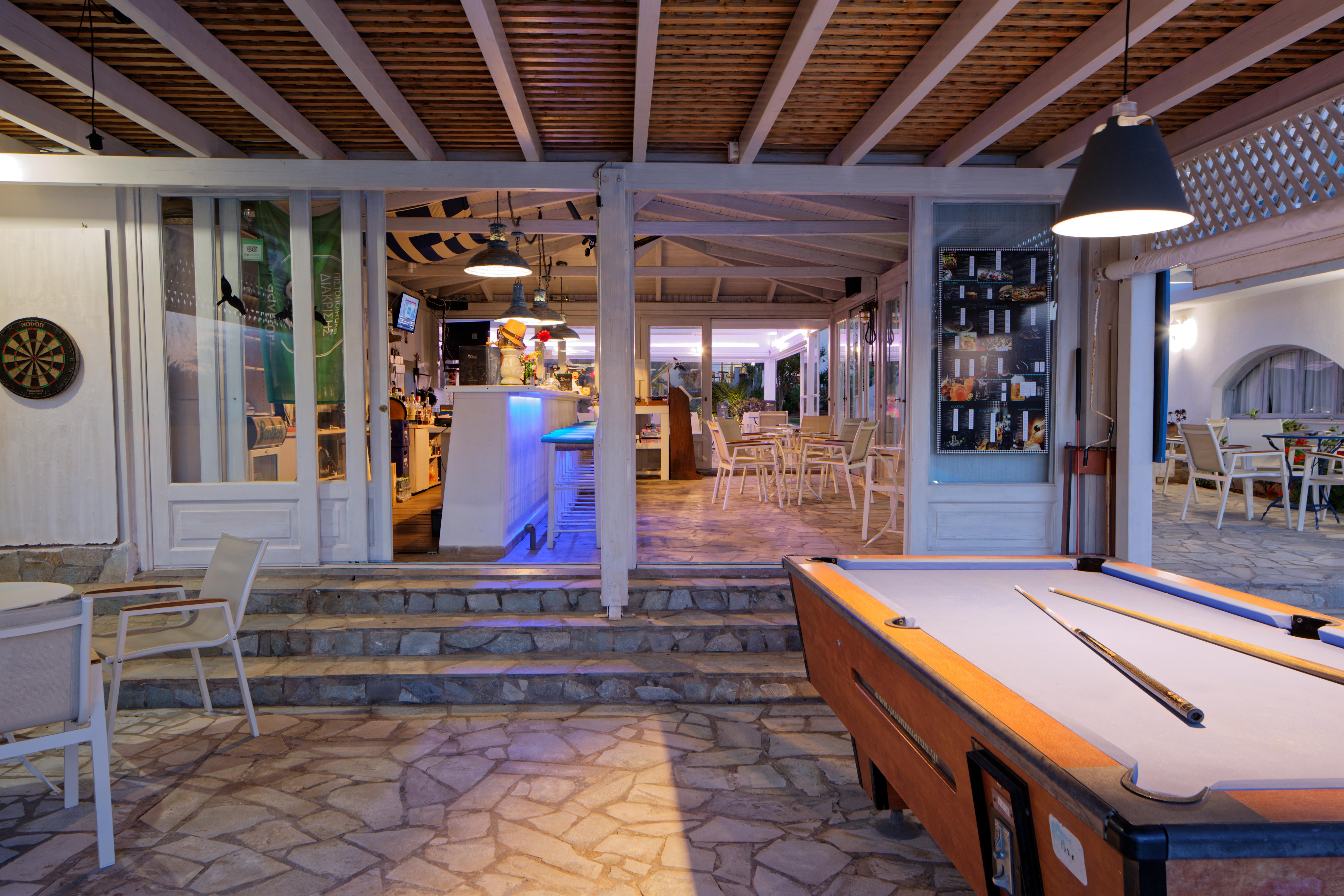 Oasis Beach Hotel - Adults Only Anissaras Bagian luar foto