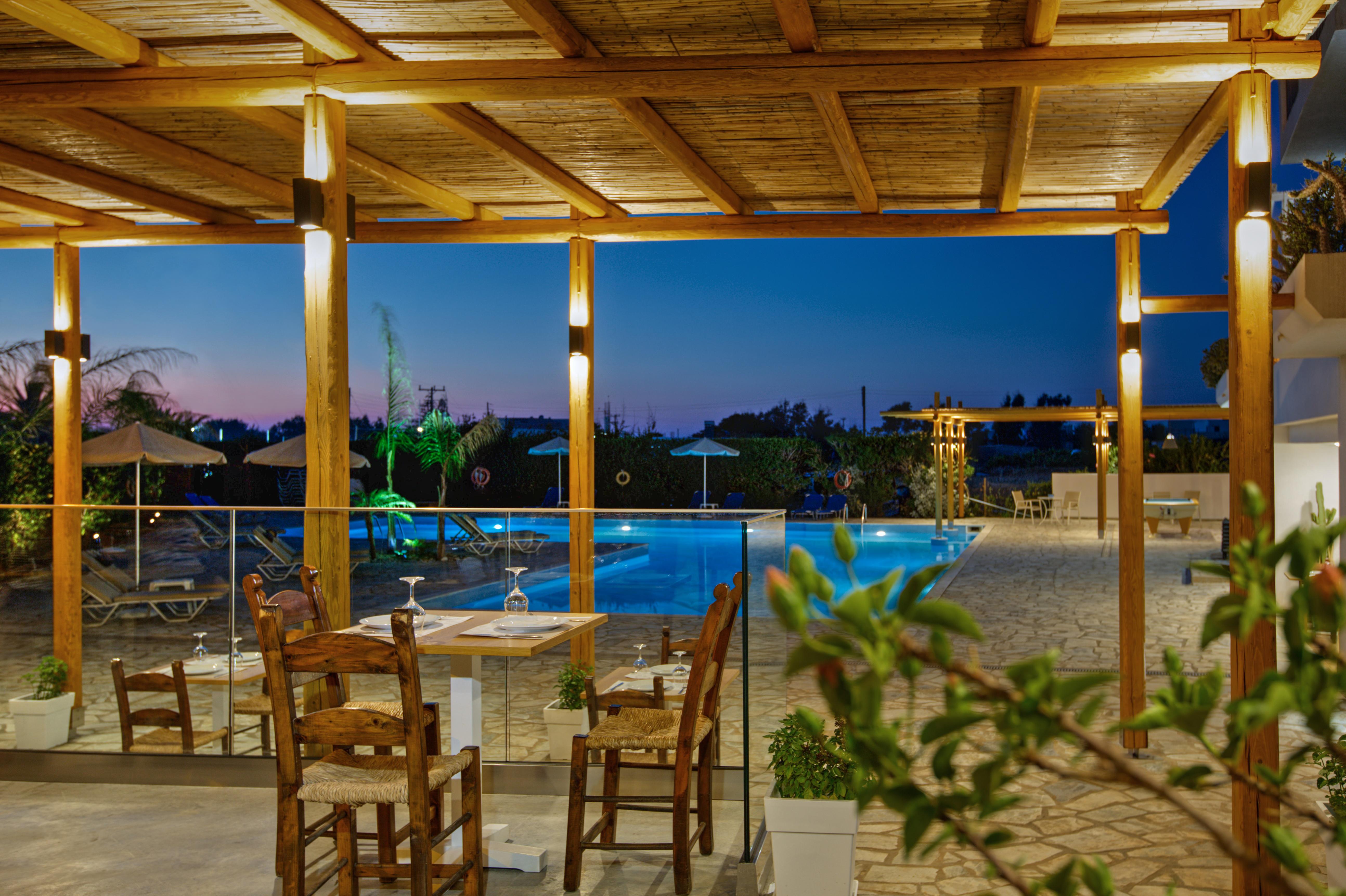 Oasis Beach Hotel - Adults Only Anissaras Bagian luar foto