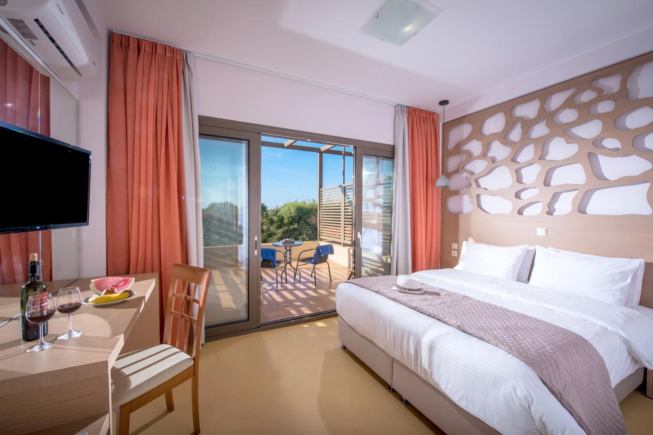 Oasis Beach Hotel - Adults Only Anissaras Bagian luar foto