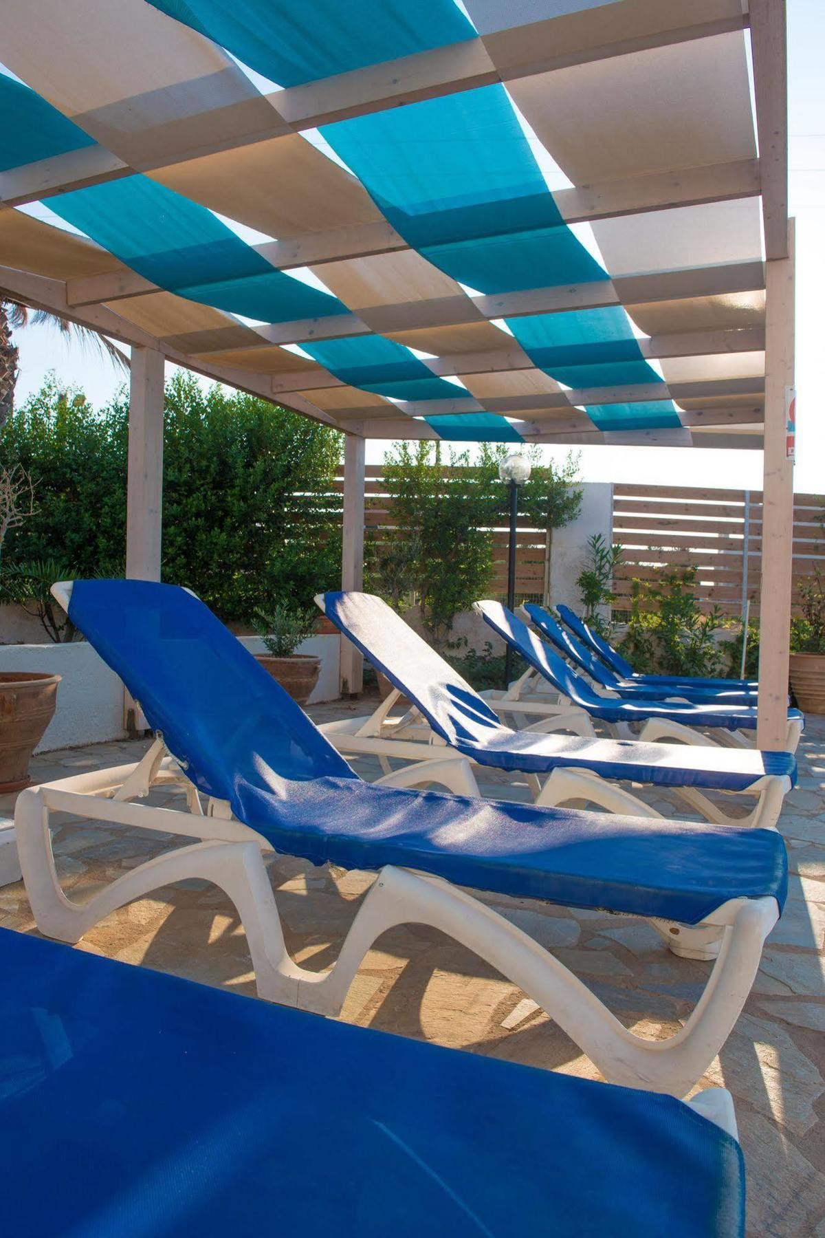 Oasis Beach Hotel - Adults Only Anissaras Bagian luar foto