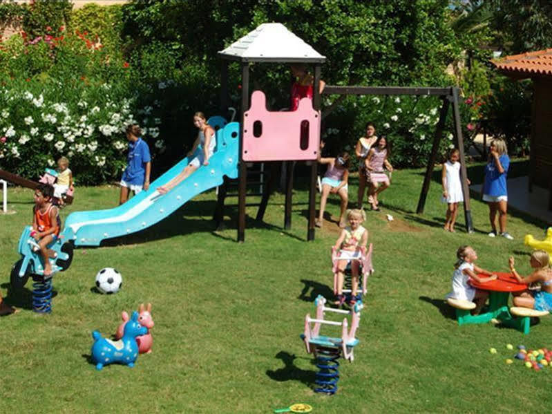 Oasis Beach Hotel - Adults Only Anissaras Bagian luar foto
